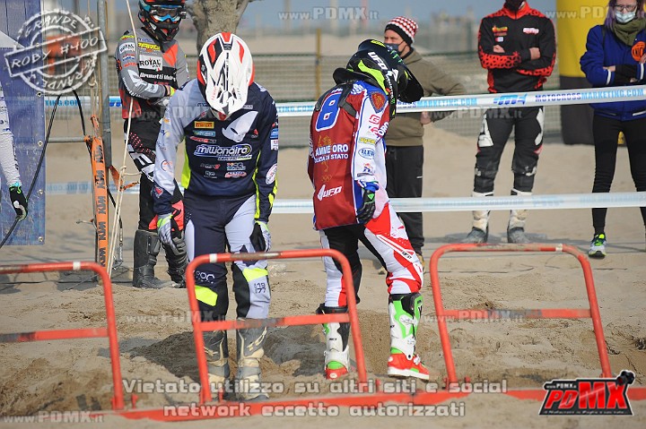 DSC_3925 (Copy).jpg